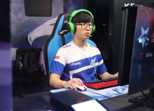 你需要我接 你需要我接