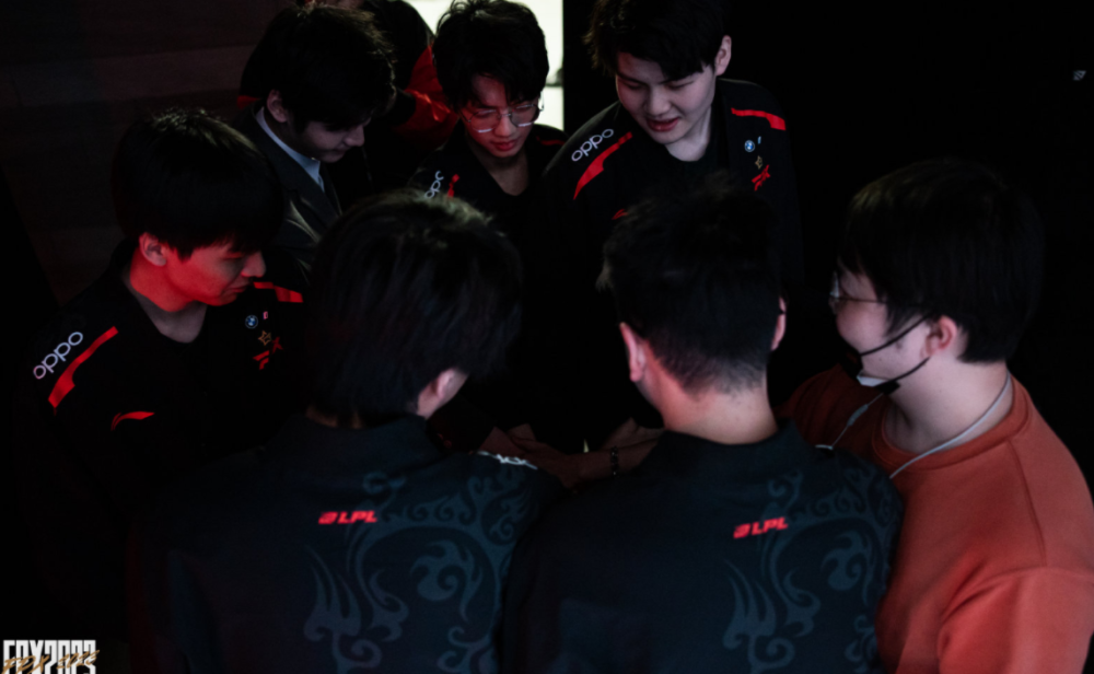 来因动作难 来因动作难