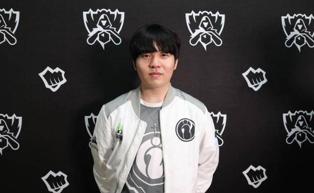 对任何一名 对任何一名