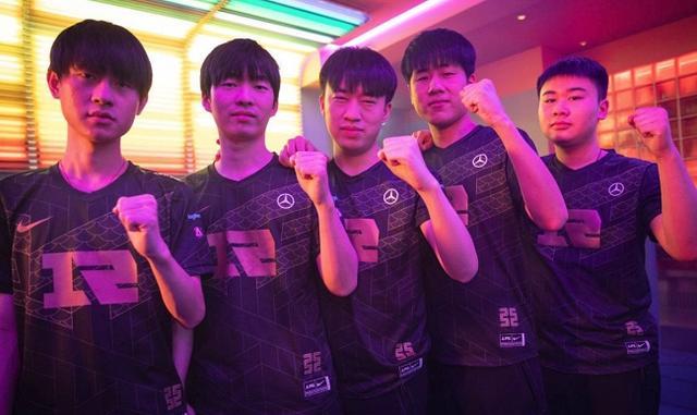 半决赛面对 半决赛面对