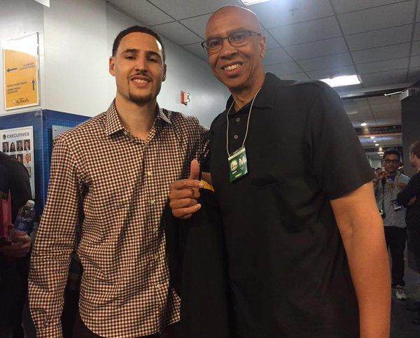 心不随境转 心不随境转