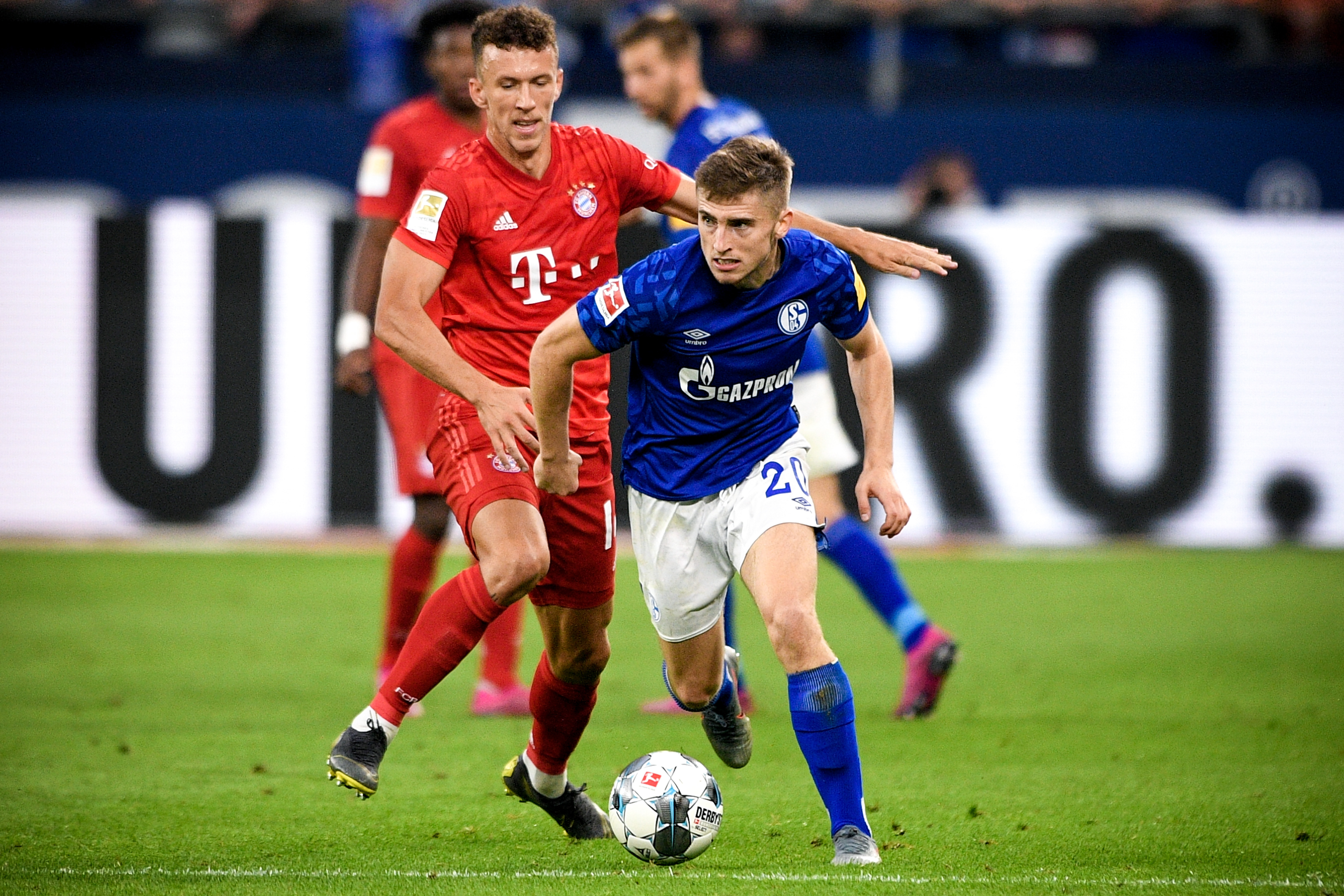 再由内切或 再由内切或