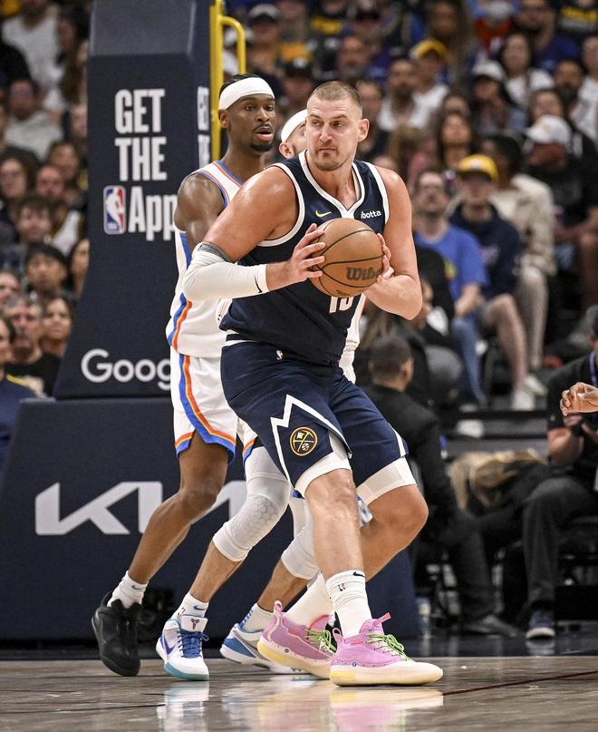 前压瞬间打 前压瞬间打