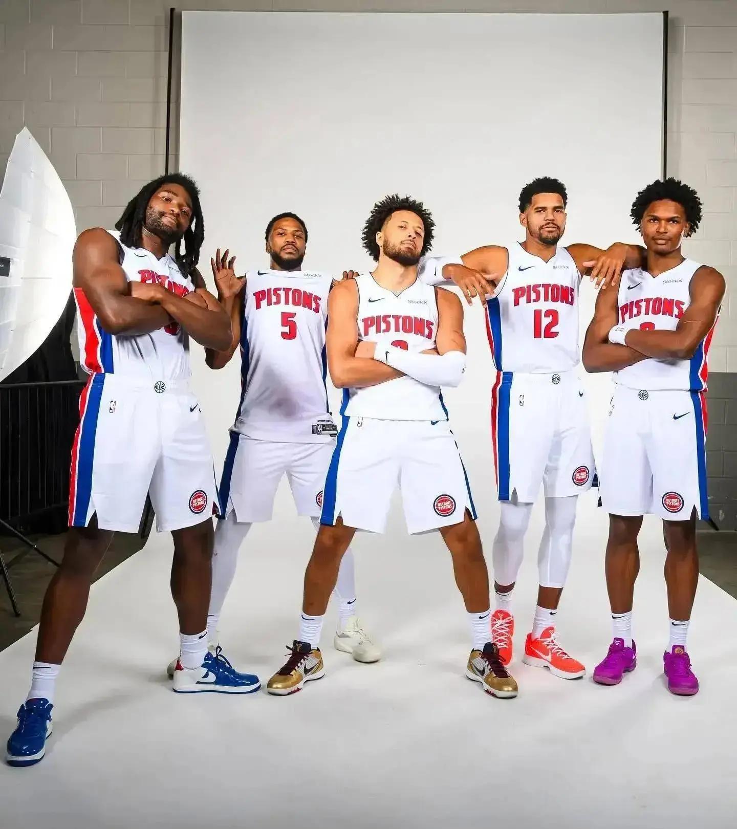 兼顾情侣 兼顾情侣